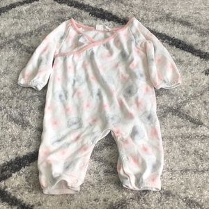 ⚡️$4 FLASH SALE⚡️ Baby Outfit 0-3